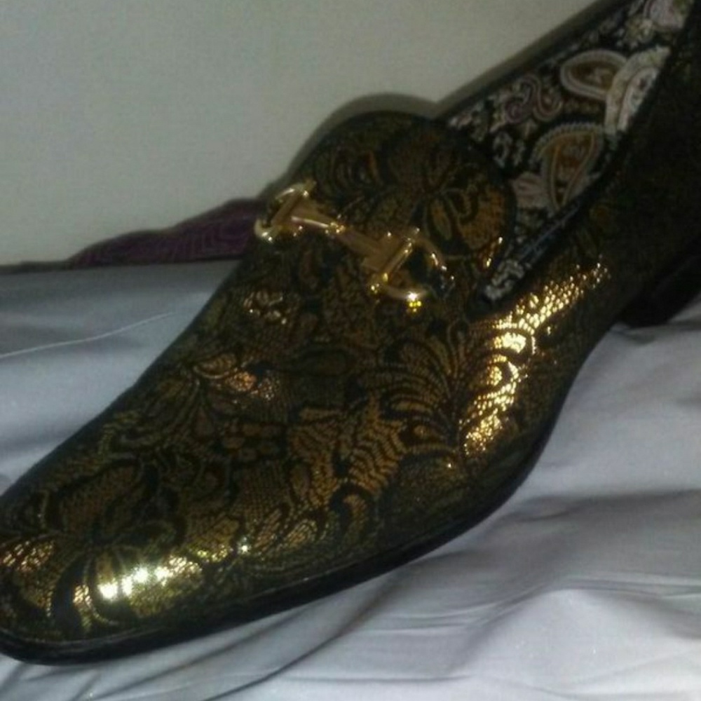 Mens dress shoes